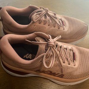 Hoka One One Bondi 7